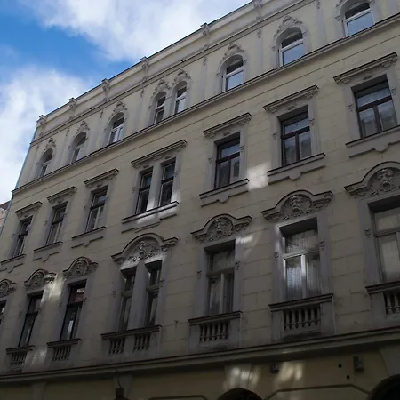 Apartment Klauzal 32 Budapest